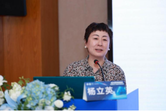 20250527lj接收-2025-05-09中国高校科技期刊研究会医学期刊专业委员会召开“AI与跨学科融合——科技期刊在人工智能时代协同发展”研讨会955.png